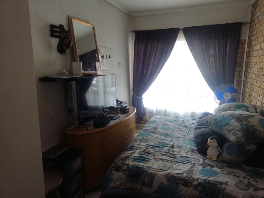 4 Bedroom Property for Sale in Safari Gardens North West